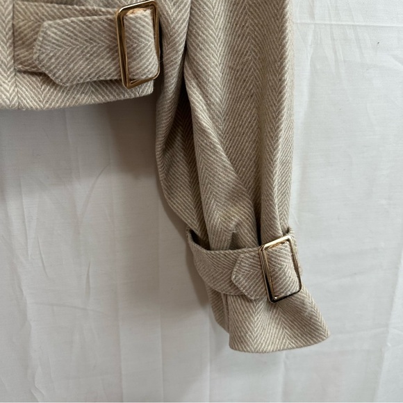 Royalty by Maluma Cream Herribone Cropped Blazer Jacket Size Small - Picture 7 of 7